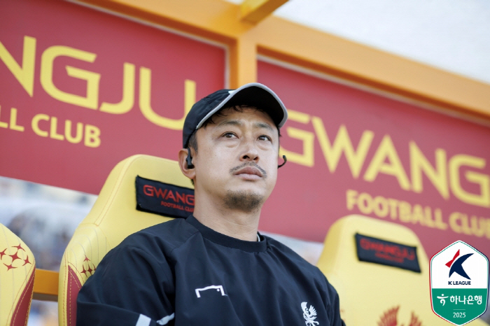 The director's office is a space for director Lee Jung-hyo…The respect of acting Gwangju director Ma Chul-joon revealed in the pre-interview location change 