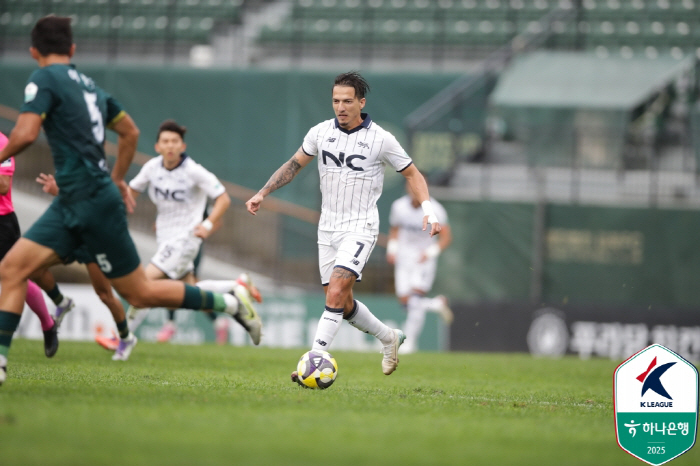  K2's best foreigner, Ewler, will play for E-Land again next season. Big club confirmed a complete transfer amid love calls