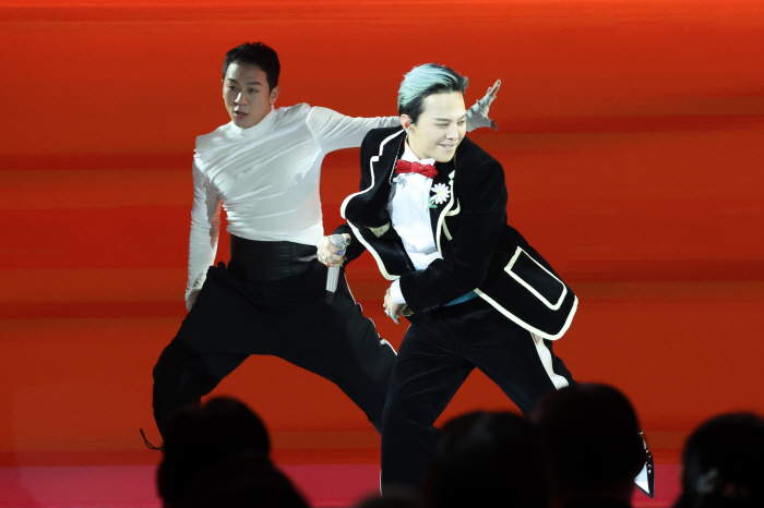 G-Dragon and Cha Eun-woo Dazzle APEC Leaders, Showcasing the Power of K-Culture at Gyeongju Summit