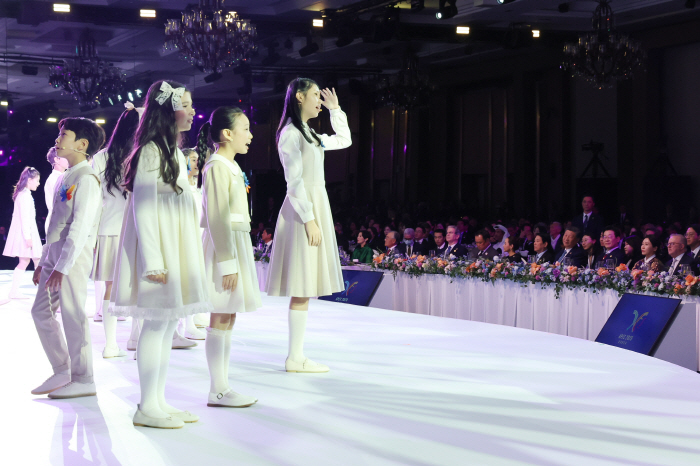 G-Dragon and Cha Eun-woo Dazzle APEC Leaders, Showcasing the Power of K-Culture at Gyeongju Summit