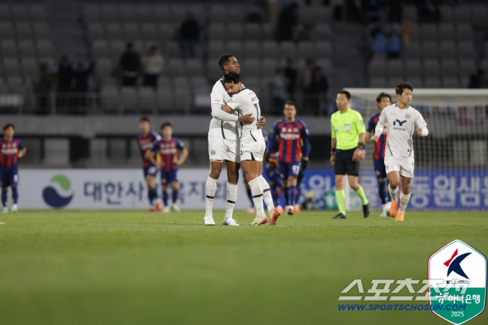 Sabak's first goal → Suwon cancels the wedge goal and Cao leaves → Sedga Theater's one-on-one match against Daegu continues 