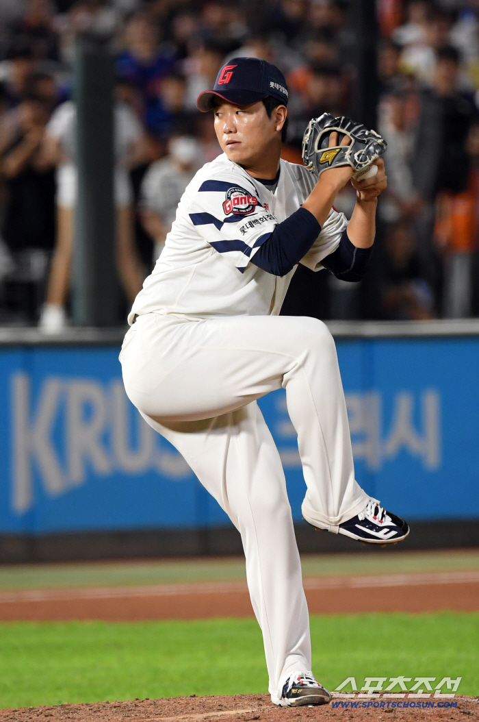 There is a pitcher who went out of 82G. Less burden on Chung Hyun-soo → Lotte, looking for left-handers at Macam...Participation in Yoon Gona Son Jeon Do