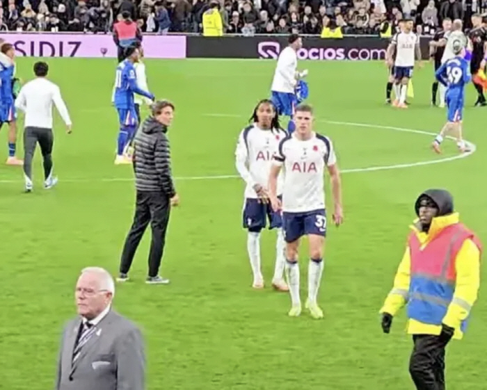 Tottenham, are you getting your act together now? Son Heung-min's loss immediately reduced the third-rate team, and the worst performance  players ignore the coach