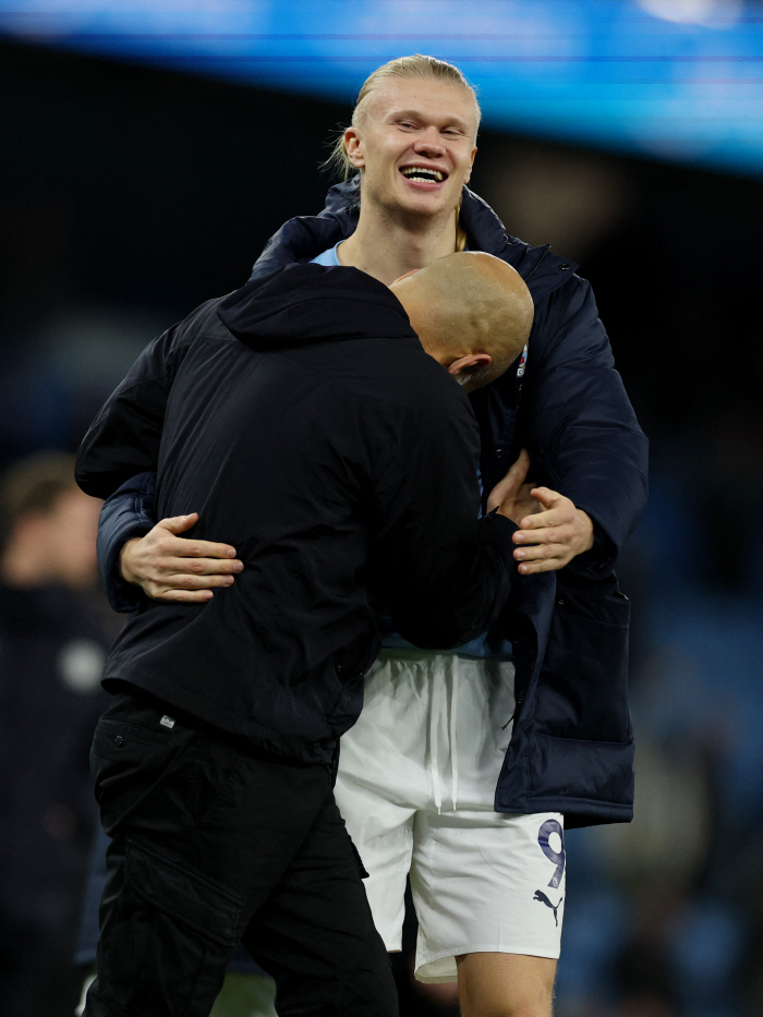 And multi-goal hol → 13 goals already! Pep director Messi X Ronaldo's best compliment in the mood