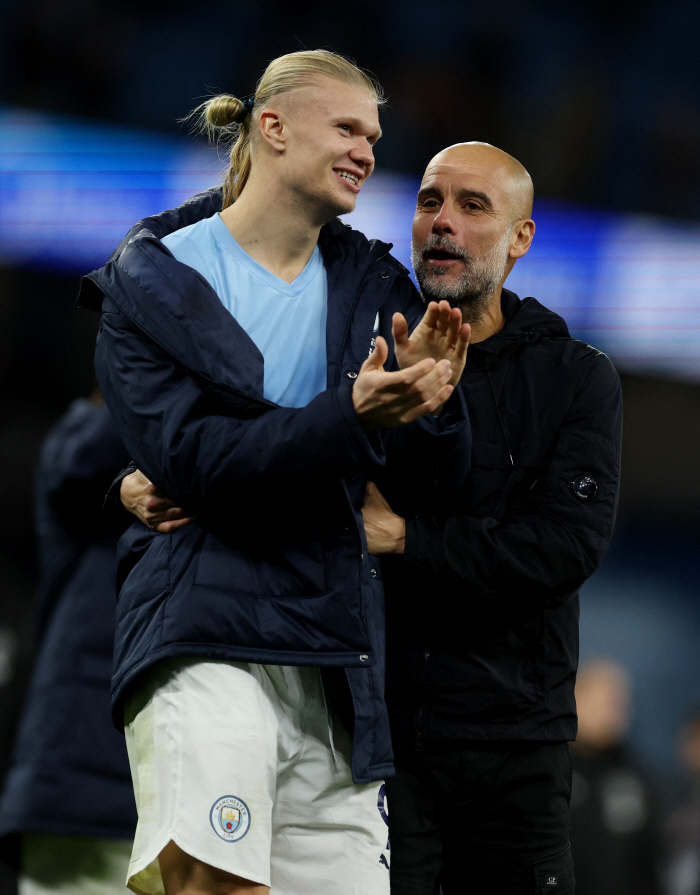 And multi-goal hol → 13 goals already! Pep director Messi X Ronaldo's best compliment in the mood