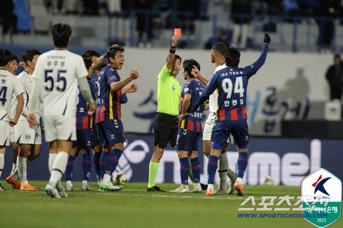 Daegu ♥ Edgar's close fighting spirit of 1% who knows it cannot be prevented will survive the challenge. 