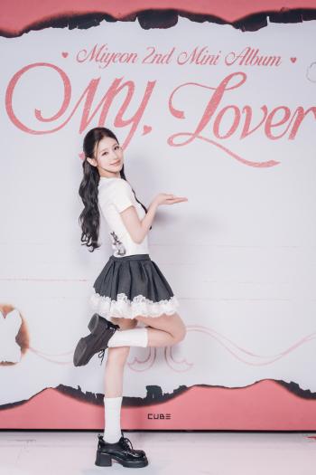 (G)I-DLE's Miyeon album name is MY, Lover, Initial, so it's special...I can continue. Thank you