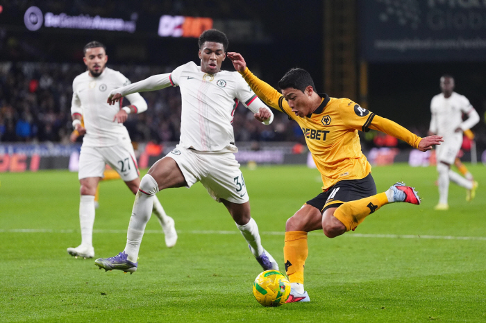 Good news for Hwang Heechan! Director's comeback after Pereira left and career high?The next director of the media Wolverhampton, O'Neill's number one