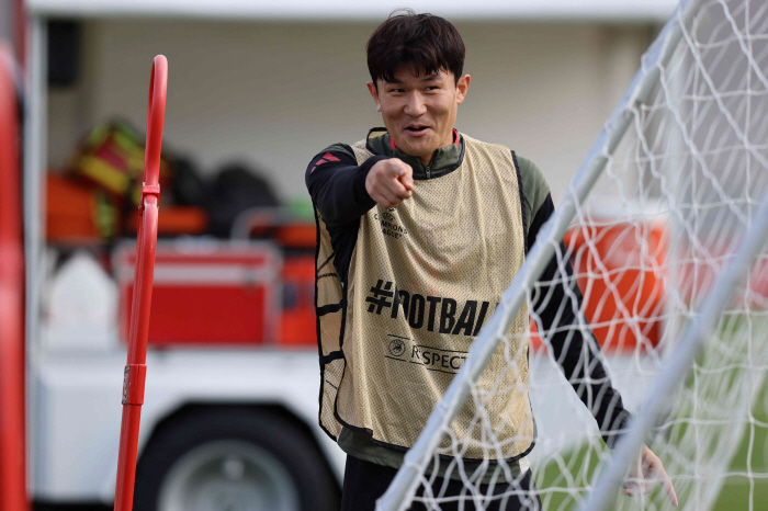 Kim Minjae's life-changing transfer rumor! Coach Shinhwa, who is the best defender at Wolkle  Serier, calls for KIM again. Come to Juventus