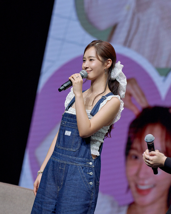 Kwon Yuri Kicks Off 2025 ‘YURIVERSE’ Fan Meeting Tour in Bangkok