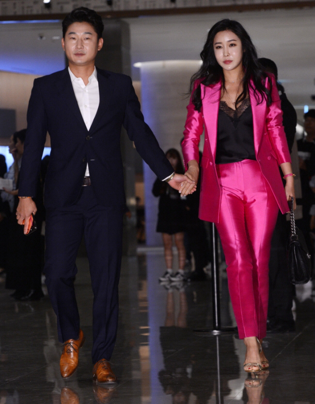 Lee Chun-soo ♥ Shim Ha-eun, only 13 years of marriage is a big decision..Let's do well until spring