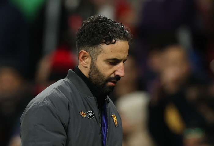 Manchester United's mega-reveal, Amorim was not a candidate for the next coach. Tuchel de Gerby ranked 0th → failed to negotiate → turned around