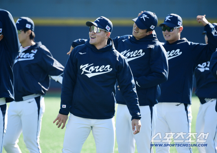  Ahn Hyunmin's team is in a good mood