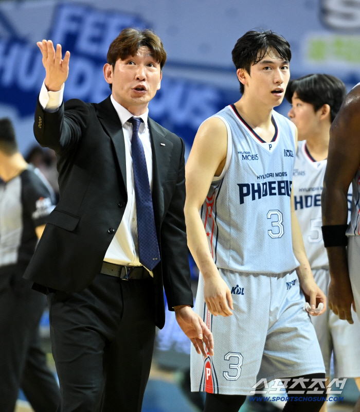  Director Yang Dong-geun and Park Moo-bin's conversation