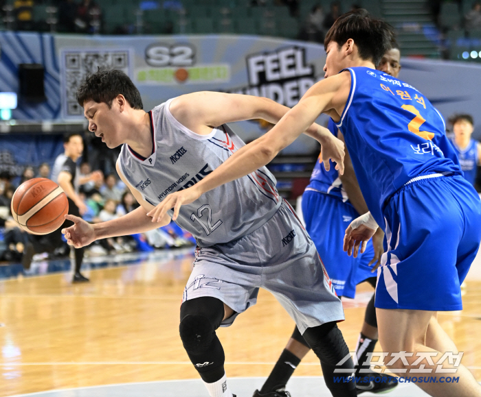  Ham Ji-hoon and Lee Won-seok's defense is rough