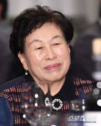 86-year-old skinny Jeon Won-ju had reason to have a health problem I'm going to eat it on purpose. I've lost weight