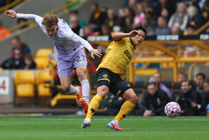 BBC report, Hwang Hee-chan, former coach Jeon Sung-ki failed to reunite, will he meet Ten Hach, who ruined Manchester United Leverkusen