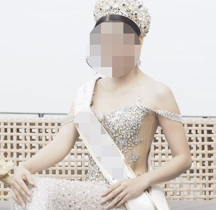 Beauty Contest Winner and Husband Affair...Second, secret relationship during pregnancy