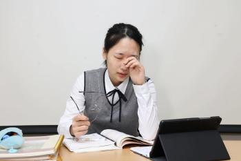 College Scholastic Ability Test D9 How to protect the eye health of test takers