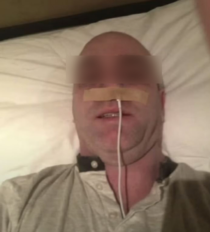 I'm treating cancer with my phone charging line in my nose...Buying 600 million won for a famous player