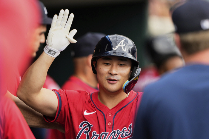 Kim Ha-sung is expected to go to the Yankees, and his annual salary is expected to reach 28.7 billion...Will the FA Shortstop Market Shake Up