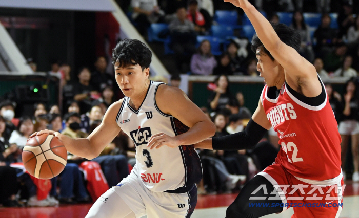  Everyone, get out of the way