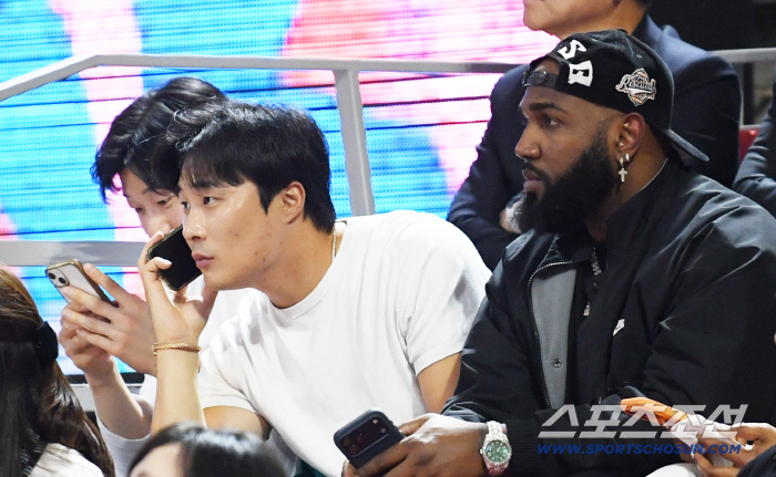 Major leaguer Kim Ha-sung Marcell Ohjuna Nungu Introspective