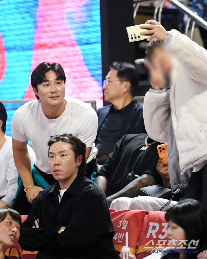  Major Leaguer Kim Ha-sung's special fan service