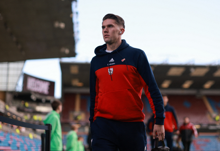 That's why I recruited him! The BBC official is out...Arsenal €85m striker injured OUT worried