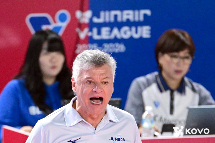 63% attack success rate nagging mercenaries!! → Is it possible because you're a foreign director