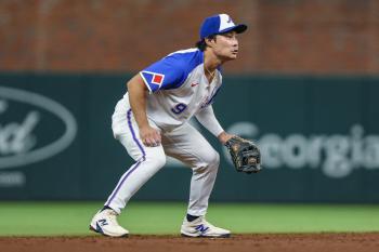 Kim Ha-sung, that's not 100 million dollars!  In the end, demand is the key to predicting a three-year 50 million forecast in statistics media