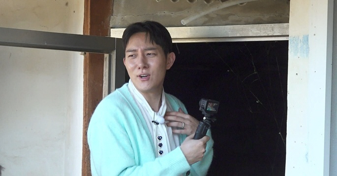 Kim Smart, you almost fainted from an empty house?An unexpected incident that surprised everyone during the recording (Holmes)