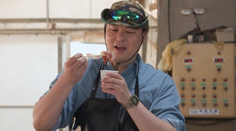 Lee Jang-woo, the ending of tears ahead of his marriage in November...A senior citizen's last greeting
