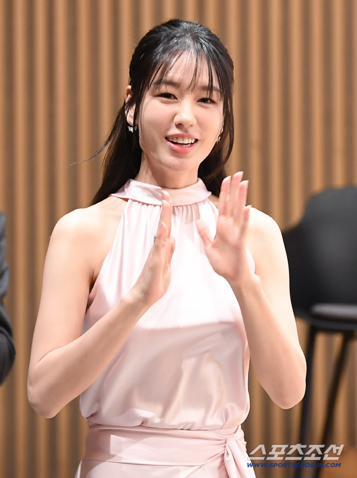  Eunjin and Pink Princess