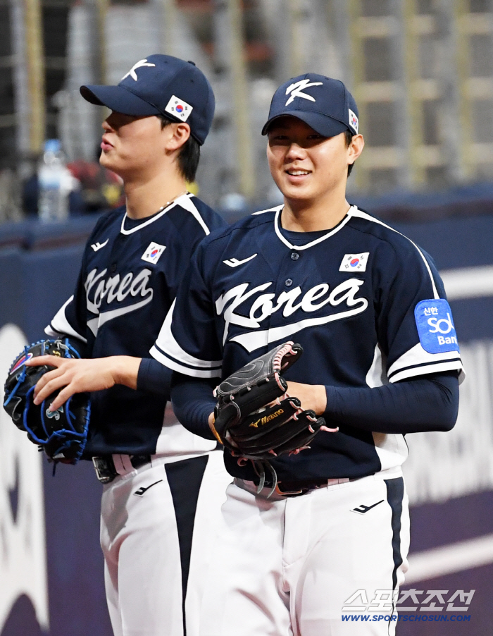  Lee Ho Sung Bae Chan Seung, the ace of the national team, is dreaming
