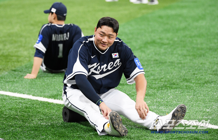  Lee Jaewon, Jamsil Big Boy, now a member of the national team