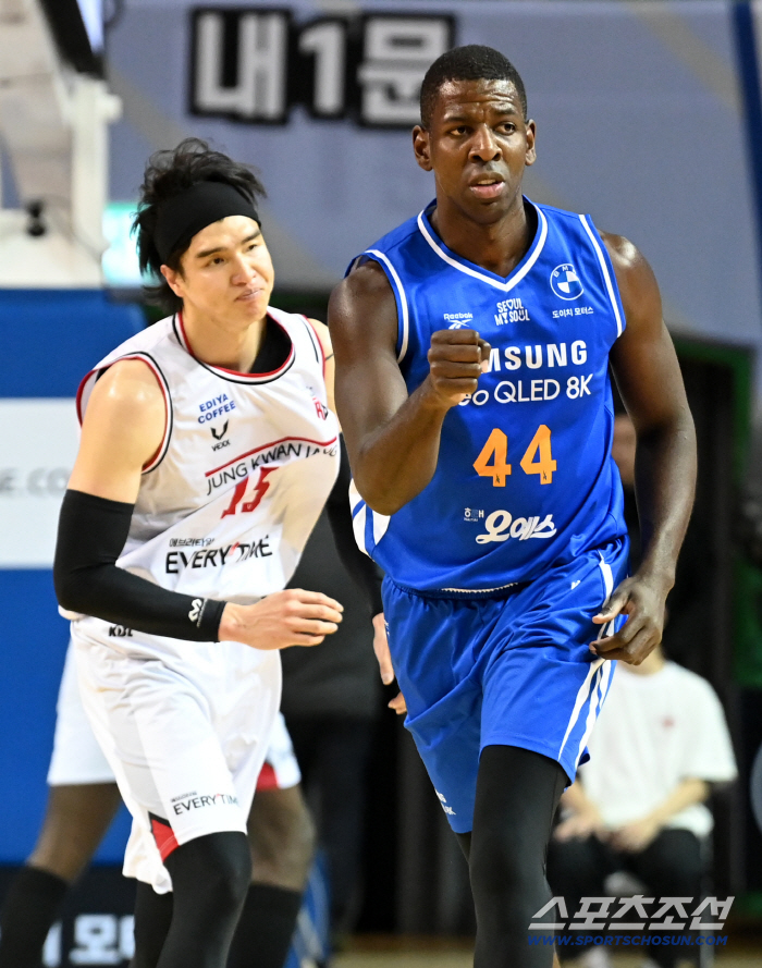  Nicholson's fist goes up for scoring