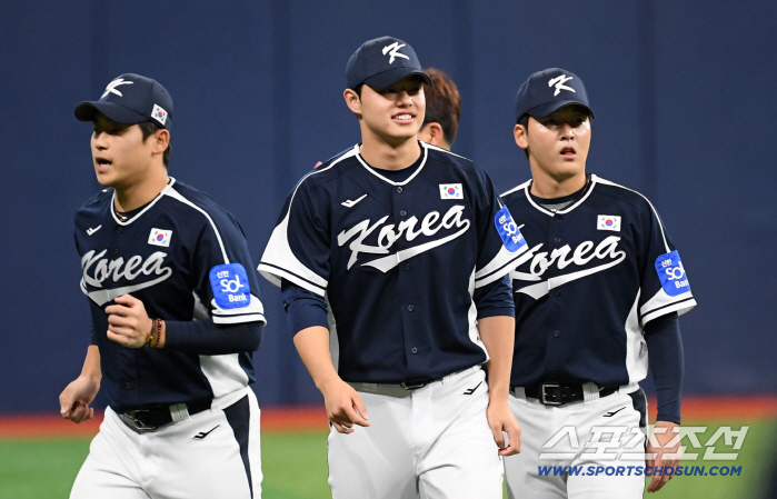  Team Moon Dongjoo is excited