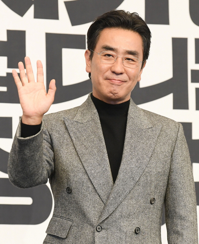 Ryu Seung-ryong, you did it! 'The Story of General Manager Kim' Netflix's 1  ratings skyrocket