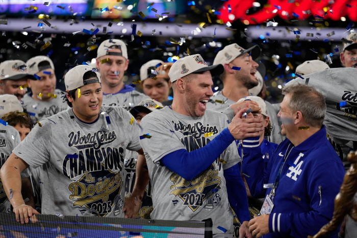 Wow, Dodgers 666.3 billion biggest fish are you really aiming for, why are you saying it's reasonable...Most ML fans won't like it