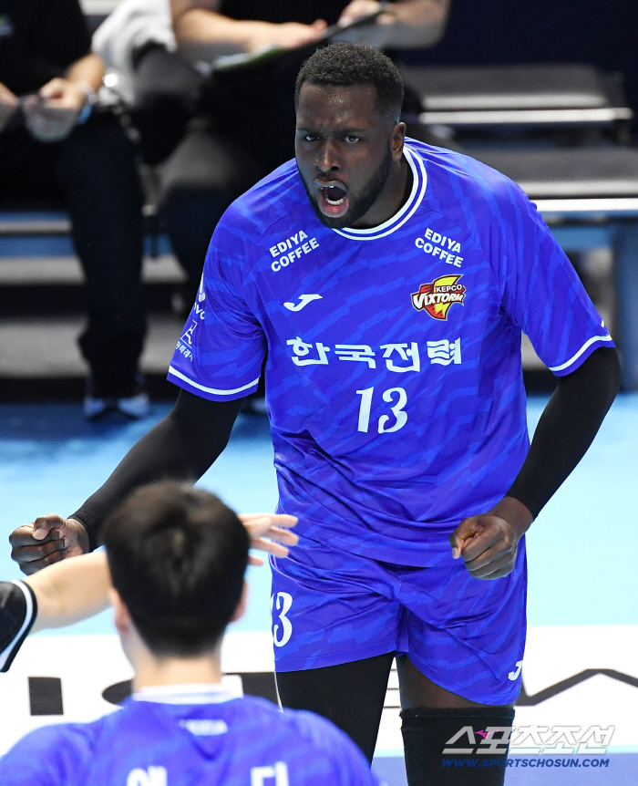 After losing consecutive games, the mood for victory has changed...Head coach Lee Dong-sung, we just need to do our best