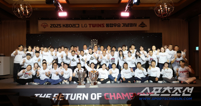 Kim Hyun-soo became the second Rolex Man. Chairman Koo Kwang-mo's Rolex Watch LG Tradition