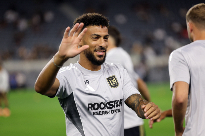 ' 'Sad official announcement of soccer' Son Heung-min is eliminated again, excluding MLS's best Eleven, and finishing with a goal of the year