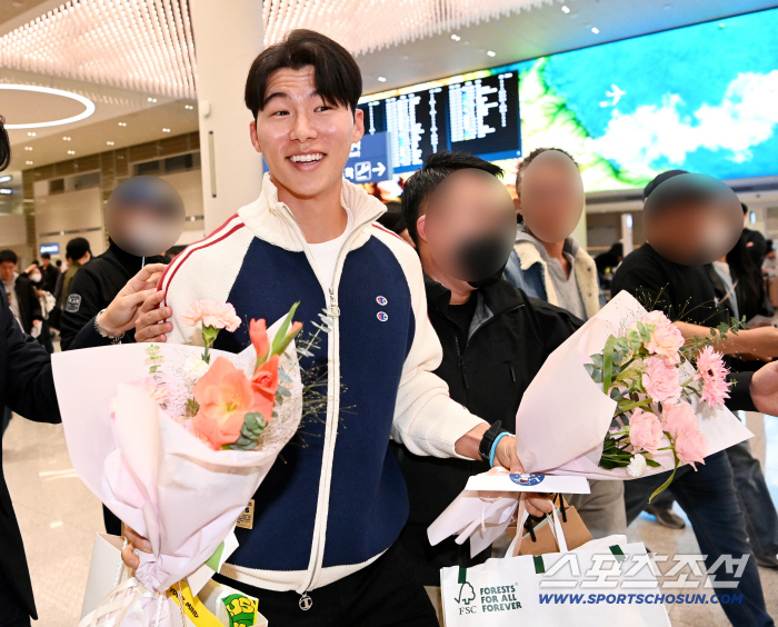 Winning the first year of ML. Comet Express returns to Korea. I go to my favorite team and win. The moment I dreamed of