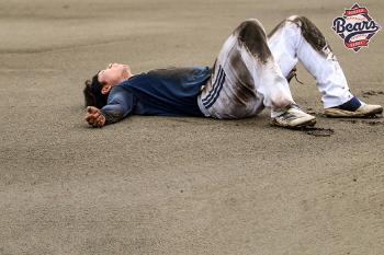 You've been working out comfortably so far, haven't you? For the first time since the military, 11 years of professional veteran also rolled → On the spot, Fungo 300 Defense Days