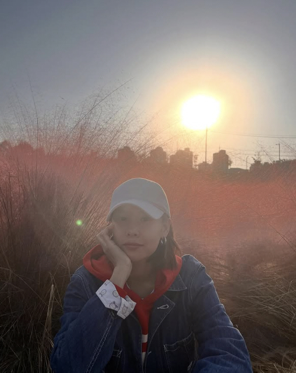 Cho Yoon-hee's daughter, 8-year-old Roa, Lee Dong-gun, is the same..He's tall and perfect