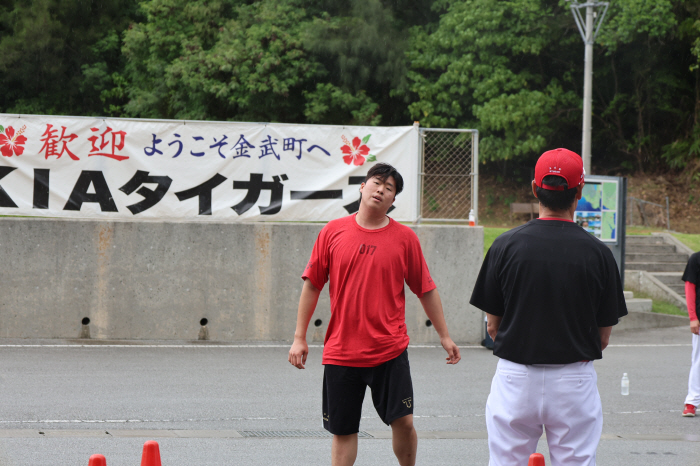 Early Return to KIA due to Urgent Surgery...He's a promising fastball player that the coach kept an eye on.