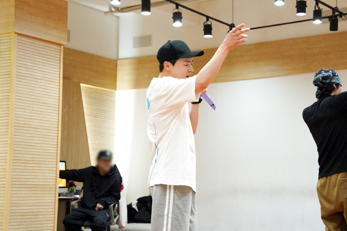 Gummy ♥ Cho Jung-seok is busier with two children as a father...Zombie Daughter Reaches 5 Million → National Tour Preparation