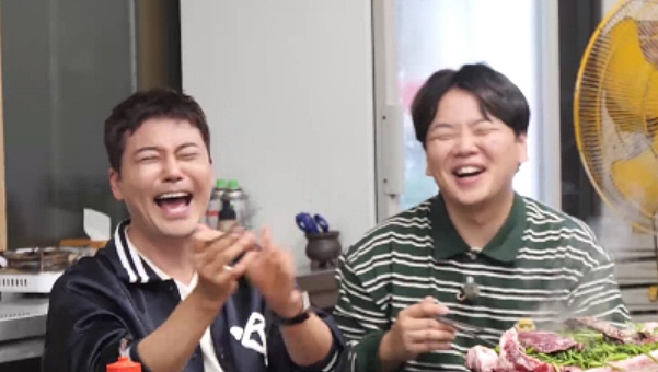 I took Korean beef kase lessons with Jeon Hyun-moo and Jung Yun-ho. The CEO's passion.. (Former executive plan 3)