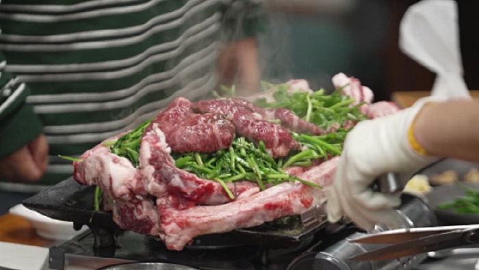 I took Korean beef kase lessons with Jeon Hyun-moo and Jung Yun-ho. The CEO's passion.. (Former executive plan 3)